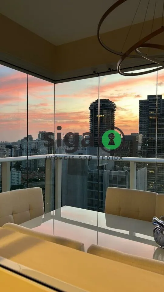 Imagem Cobertura Duplex mobiliada com jacuzzi, 2 quartos e vista para a Ponte Estaiada