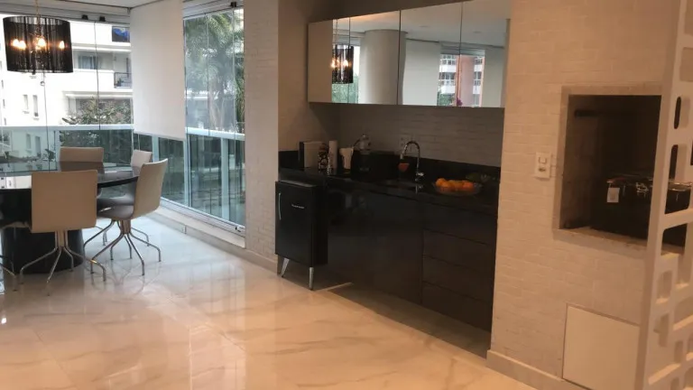 Foto do imóvel Apartamento com 3 Quartos à Venda, 288 m² em Indianópolis - São Paulo