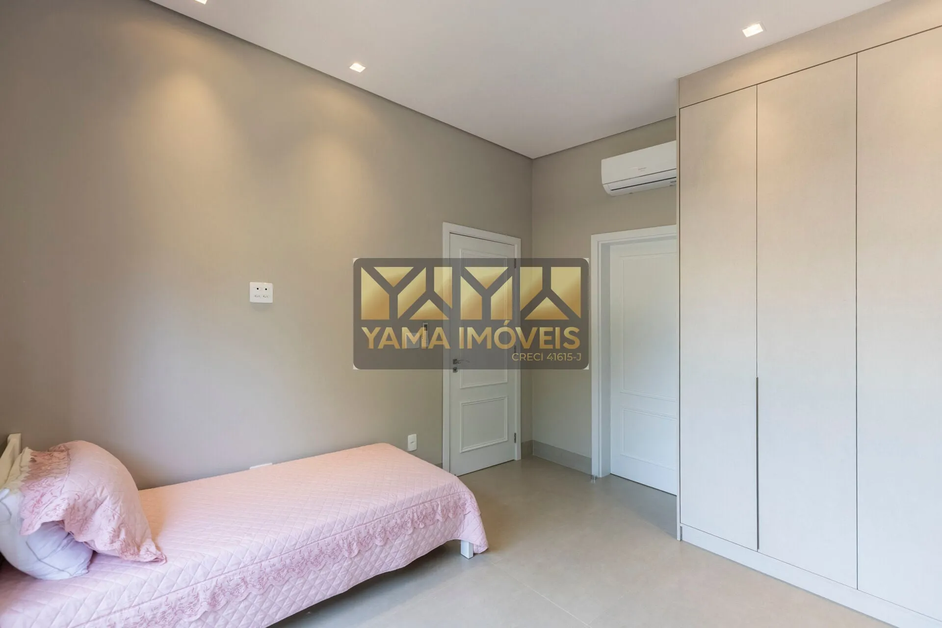 Imagem Condomínio Bela Vista - Casa de Alto Padrão à Venda no Condomínio Bela Vista