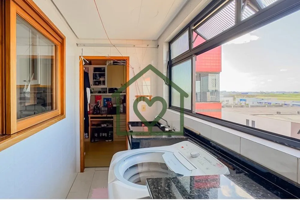 Imagem Esse imóvel parece ideal para quem busca conforto e qualidade de vida! Com 123m² privativos, 3 dor...