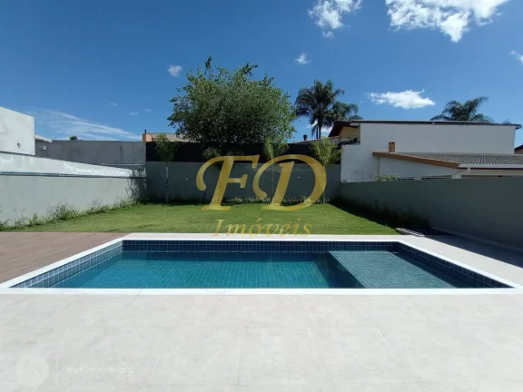 Imagem Casa de Alto Padrão em Atibaia Condomínio Fechado