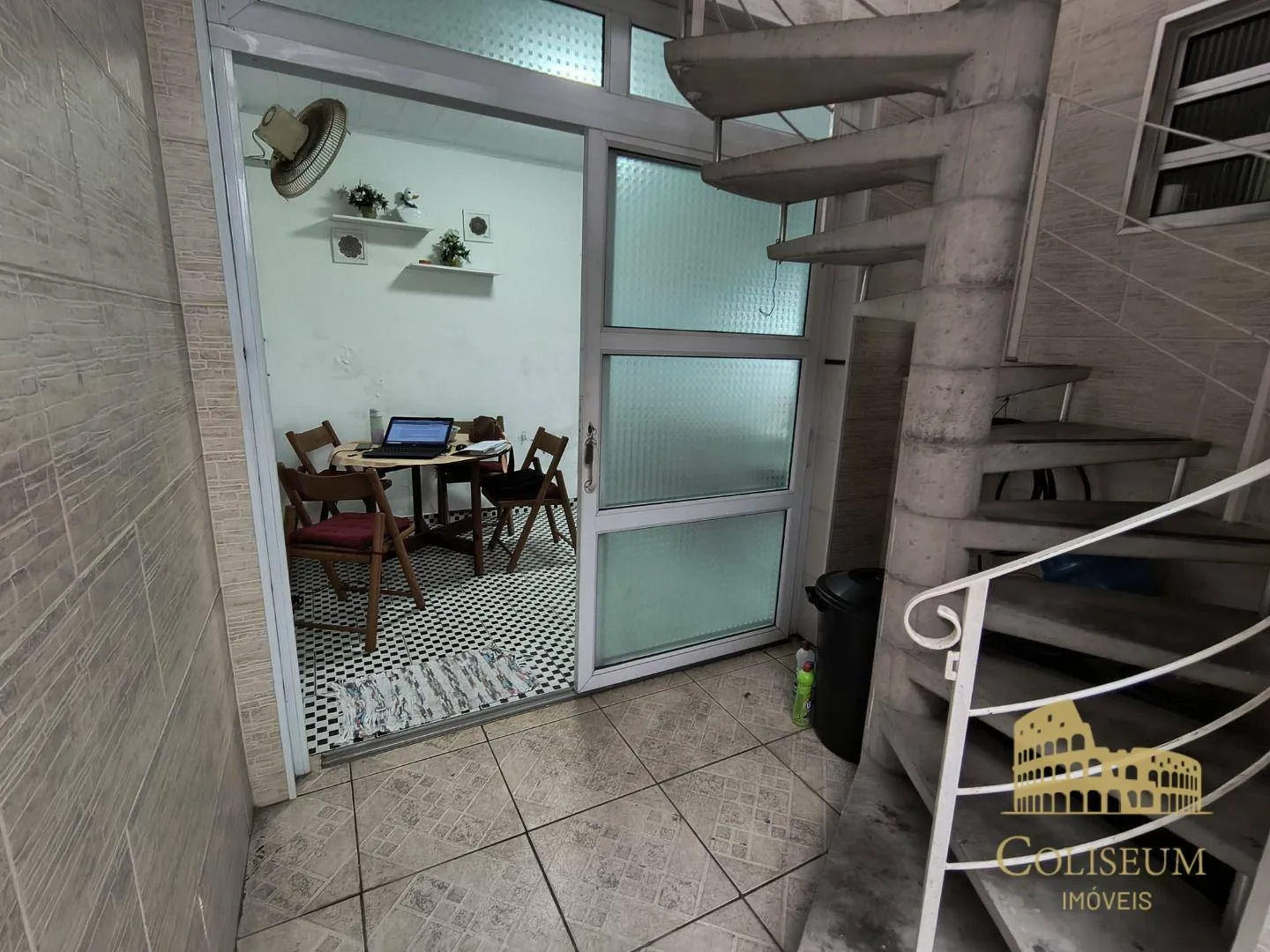 Imagem Casa com 2 dormitórios à venda, 130 m² por R$ 550.000,00 - Vila Guilhermina - Praia Grande/SP