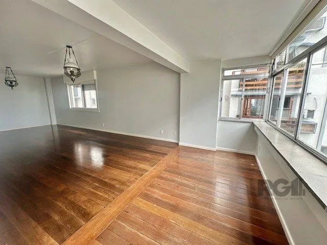 Imagem Excelente Apartamento Para Comprar Próximo ao Hospital Moinhos de Vento com 196 m² privativos
