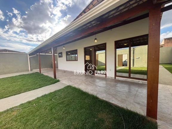 Imagem Casa à venda no bairo Novo Igarapé - Igarapé/MG.