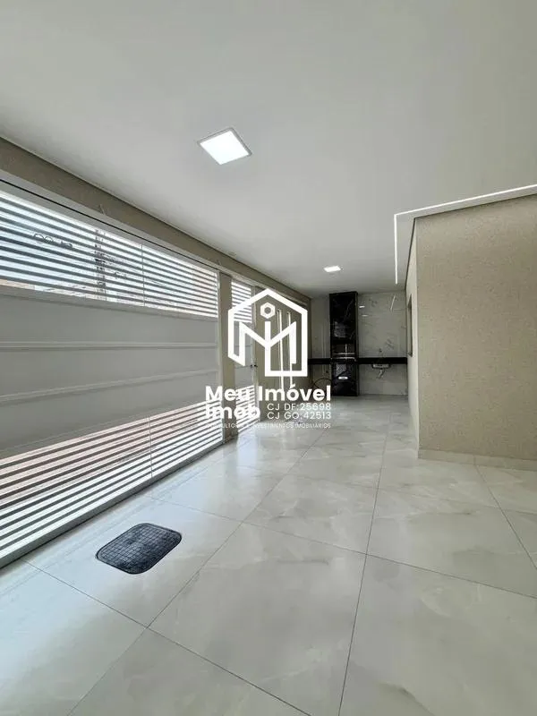 Imagem Casa 3 Quartos 1 Suíte 2 Vagas 140m²