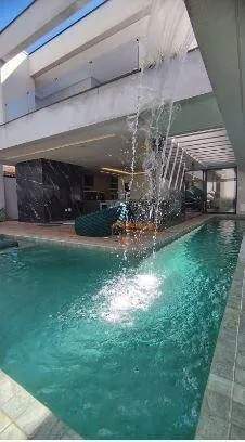 Imagem Sobrado com 3 dormitórios à venda, 330 m² por R$ 4.500.000,00 - Parque Residencial Itapeti - Mogi das Cruzes/SP