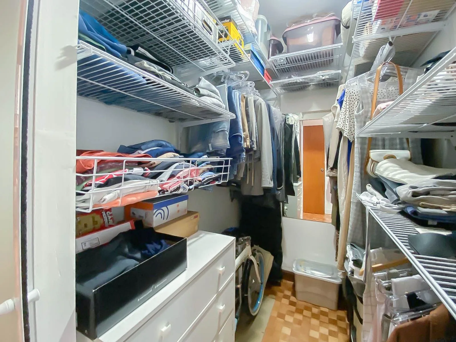 Imagem Apartamento 2 Dormitórios com Suíte, Closet, Escritório e Garagem no Rio Branco