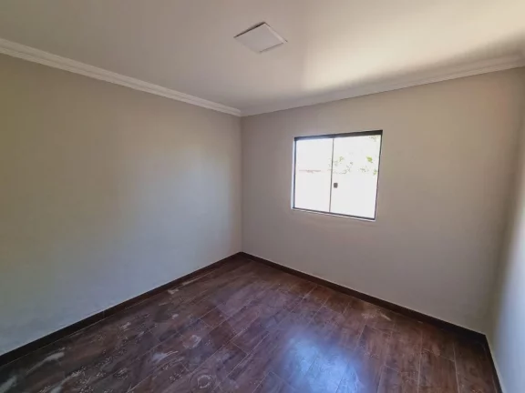 Imagem Casa à venda em Igarapé MG, bairro Resplendor.