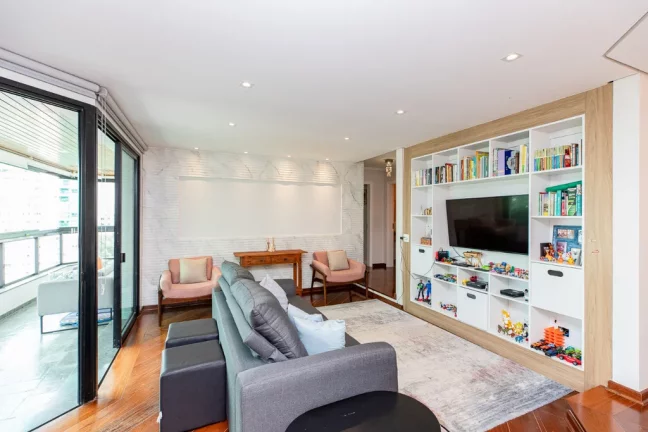 Imagem Apartamento à venda em São Paulo, Moema, com 4 quartos, 172m2