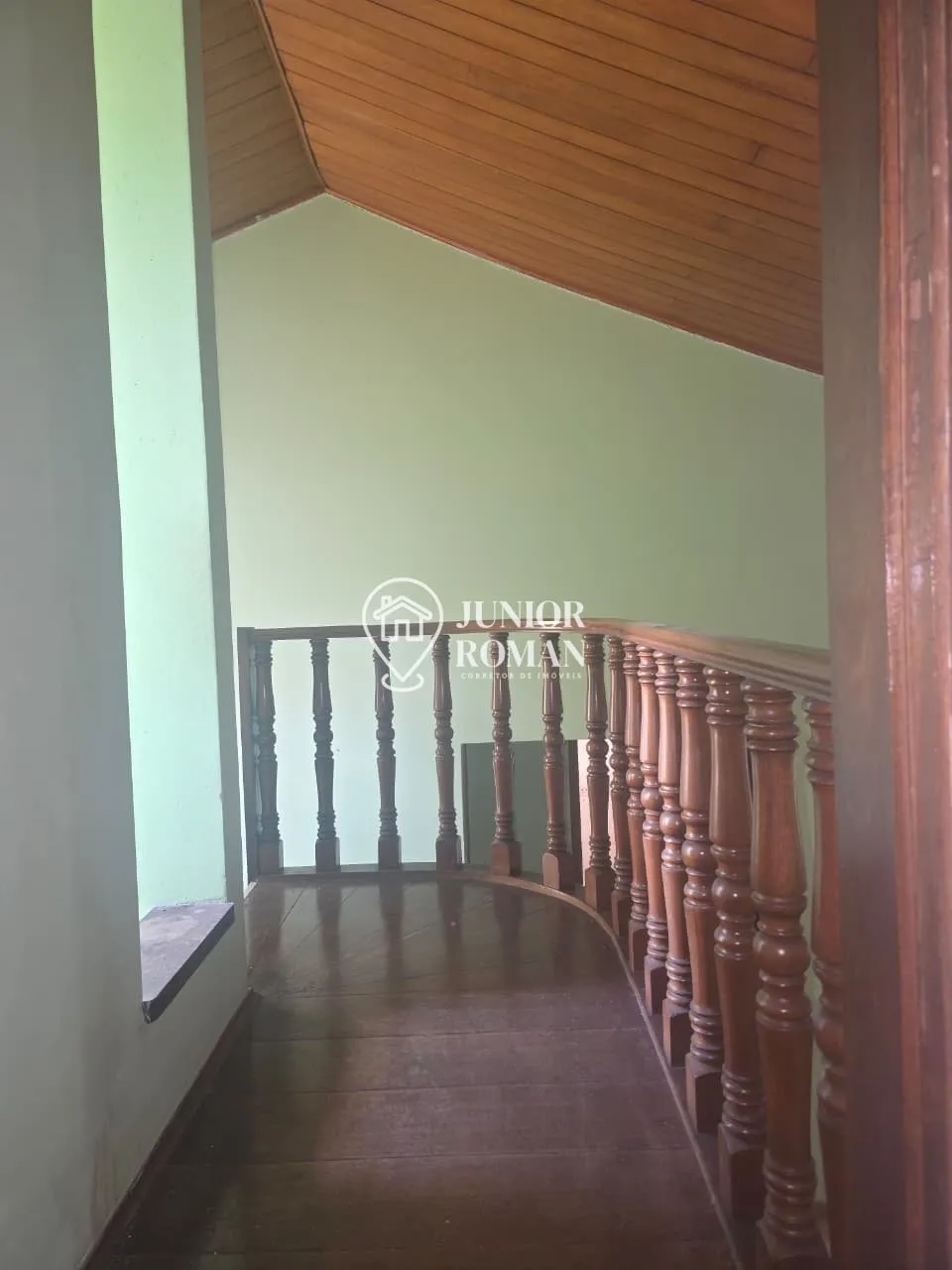 Imagem CASA SEMI MOBILIADA 3 DORM l EDÍCULA l CHURRASQUEIRA l 5 VAGAS | LOCAÇÃO RESIDENCIAL OU COMERCIAL