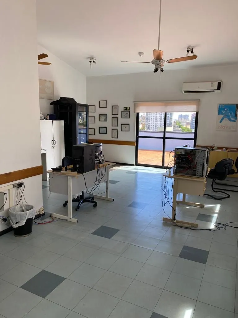 Imagem Sala comercial duplex com churrasqueira