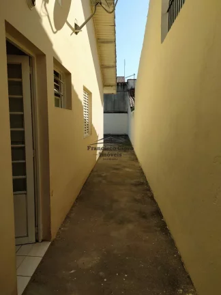 Imagem Casa à venda no bairro Beira Rio - Guaratinguetá/SP