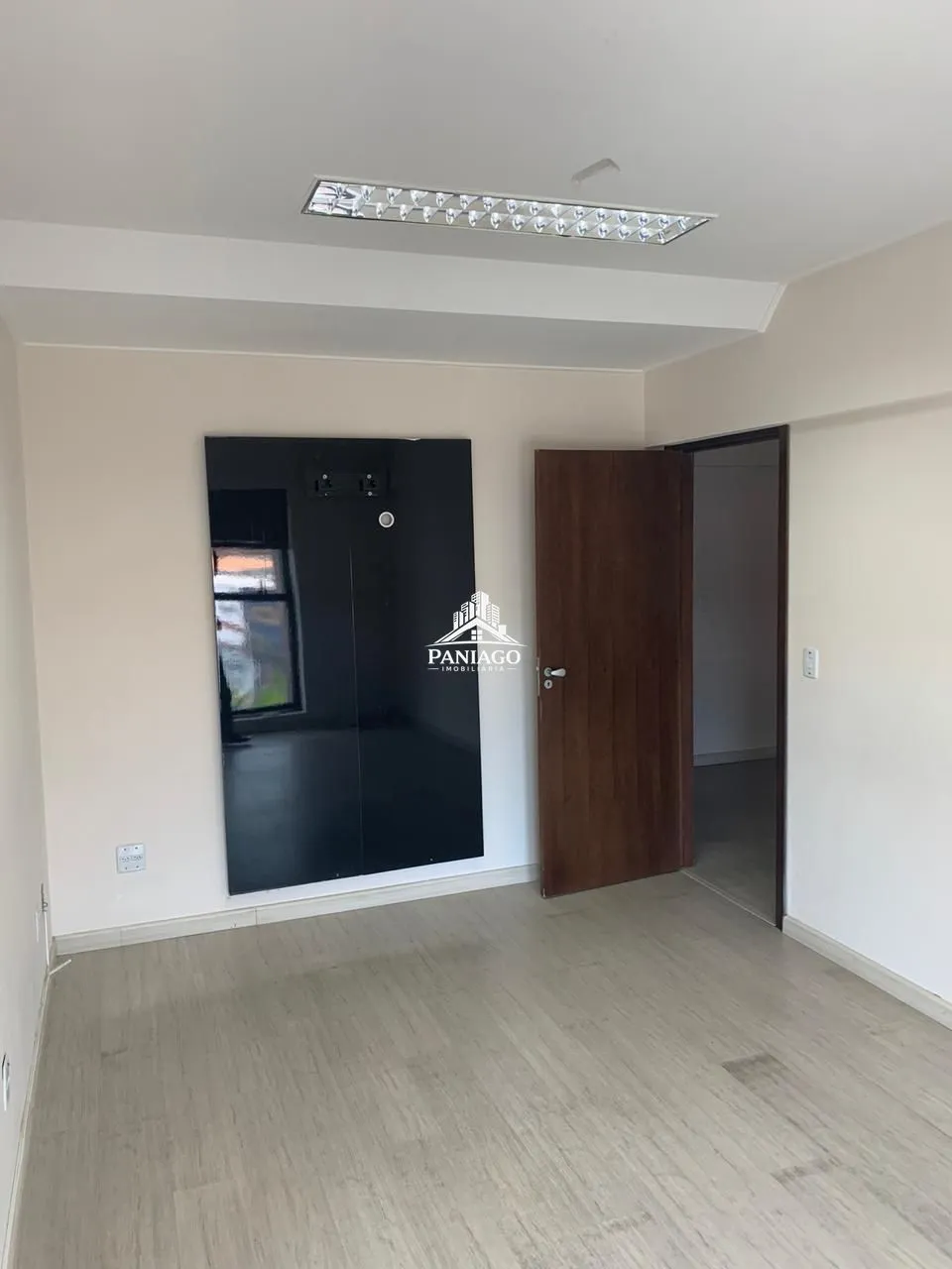 Imagem Sala Comercial à Venda ou Permuta no Centro Empresarial Cuiabá - Av do CPA