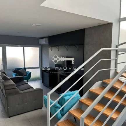 Imagem Casa à venda na Granja Viana – 3 suítes, espaço gourmet e 6 vagas !