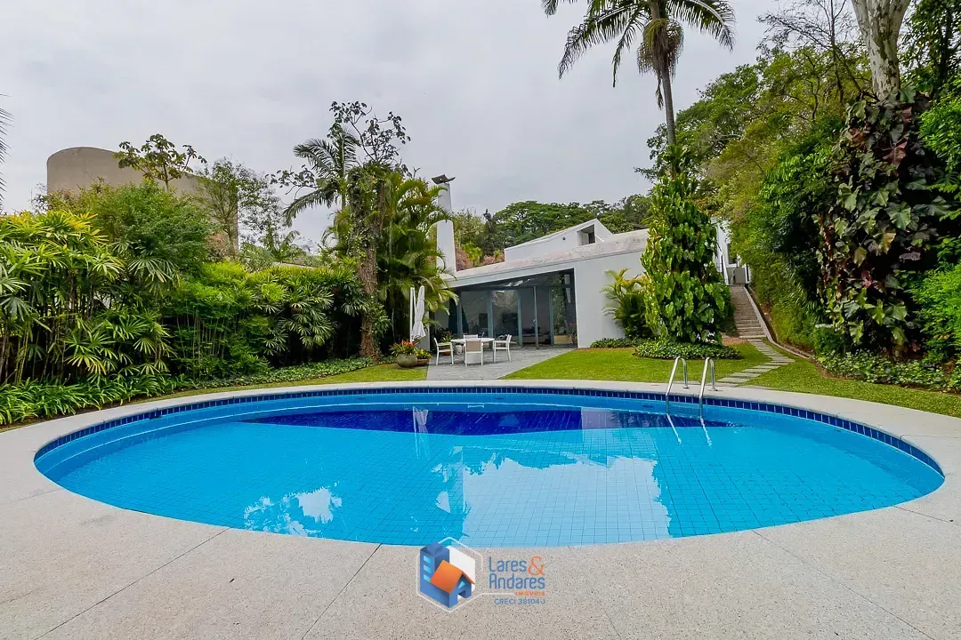 Imagem Casa para venda em Vila Tramontano com 4 quartos, sendo 4 suítes, 422m²