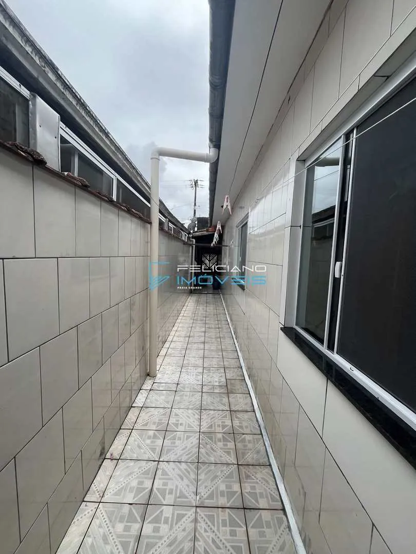 Imagem Casa com 2 quartos, Caiçara, Praia Grande - R$ 450 mil, Cod: 7045
