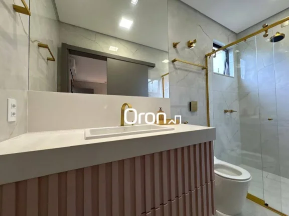 Imagem Sobrado mobiliado com 3 dormitórios à venda, 286 m² por R$ 3.990.000 - Jardins Madri - Goiânia/GO