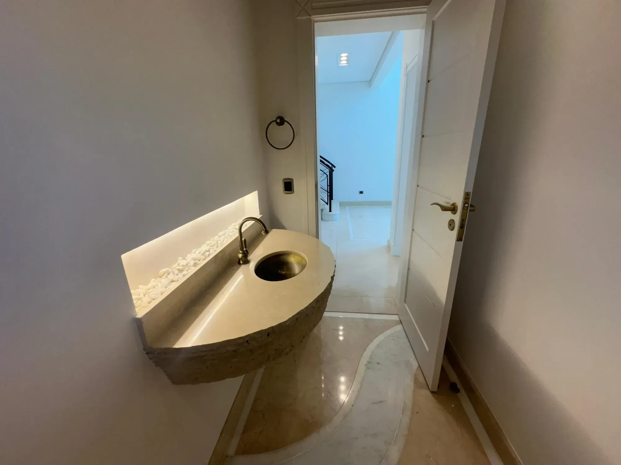 Imagem Sobrado com 4 Quartos à Venda, 450 m² em Alphaville Residencial Plus - Barueri