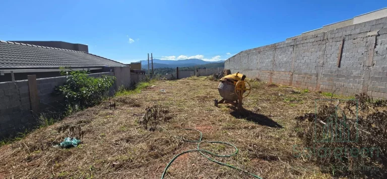 Imagem Terreno de 500m² com Projeto Aprovado – Parque Bela Vista – Terra Preta