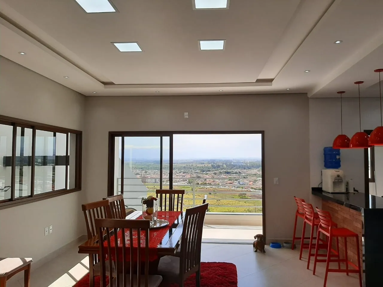 Imagem Casa à venda 4 Quartos, 4 Suites, 2 Vagas, 300M², Village Mantiqueira, Guaratinguetá - SP