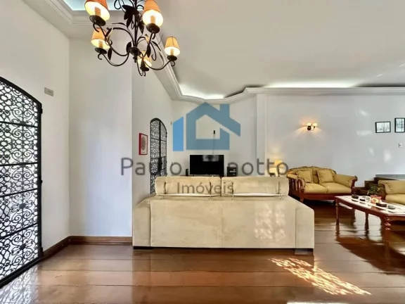 Imagem Casa espetacular à venda na Granja Viana em Cotia / SP