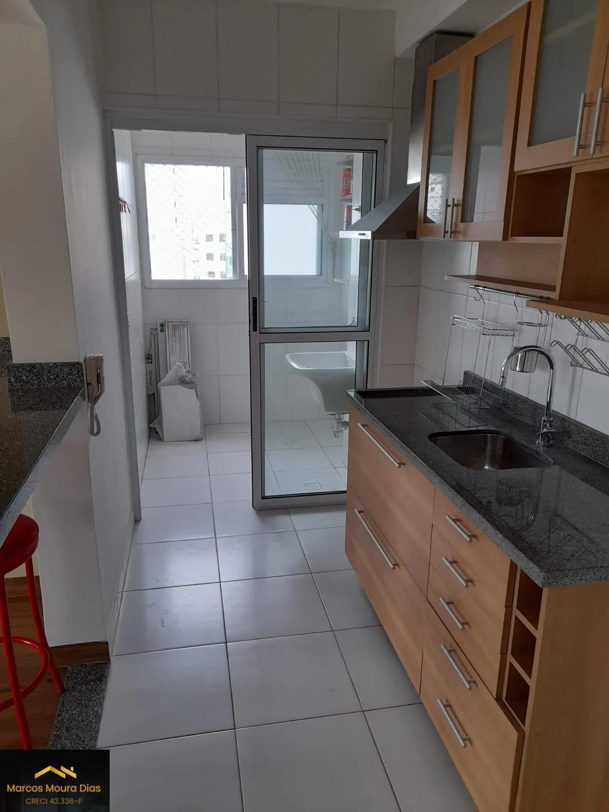 Imagem Apartamento na Bela Vista, sala com Varanda, 2 Dormitórios e 1 Vaga, Prédio com Lazer, Portaria 24 hs