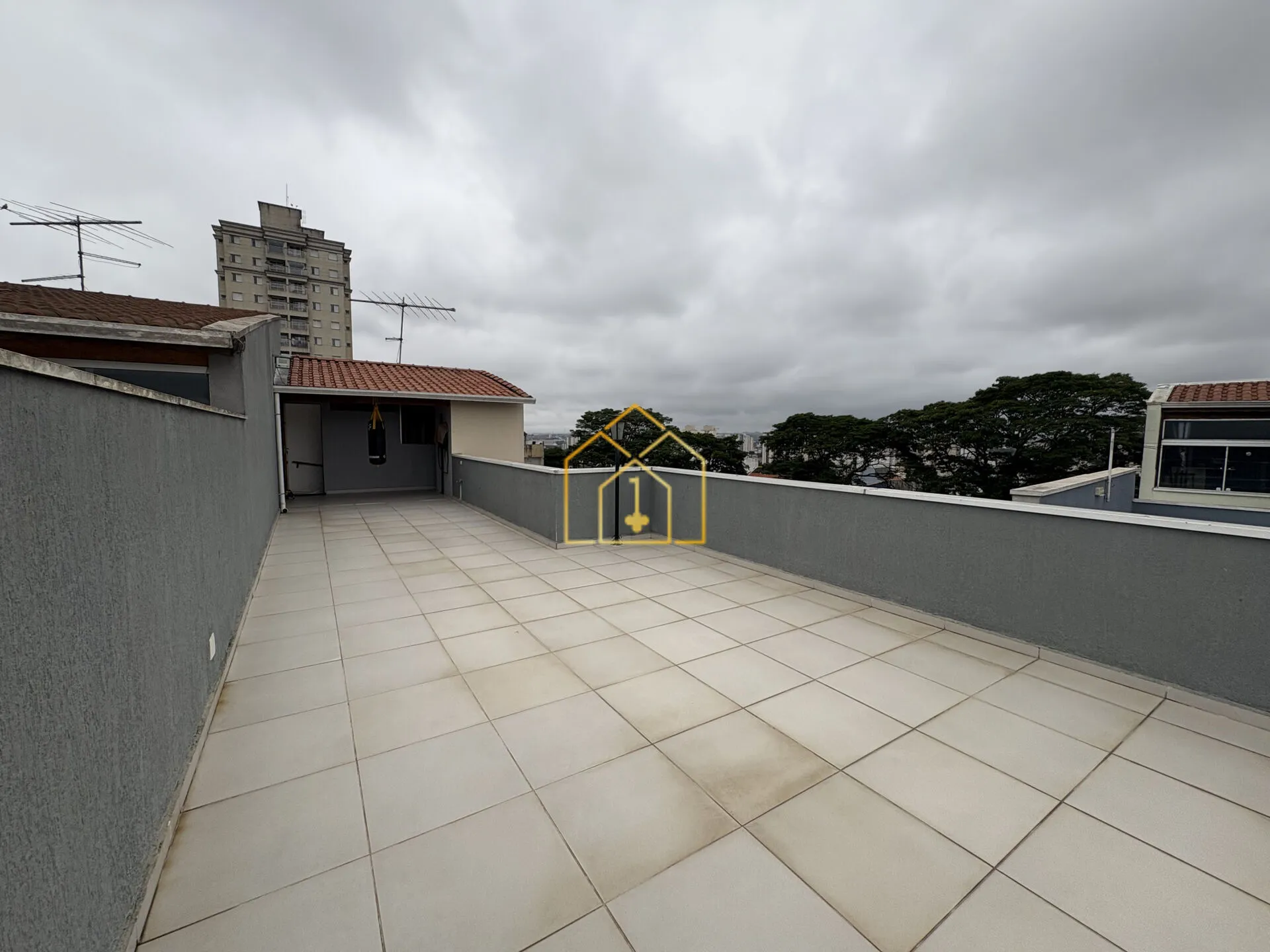 Foto do imóvel Cobertura à venda 142m² 2 quartos 1 suíte 2 vagas | Vila Alzira - Santo André - SP