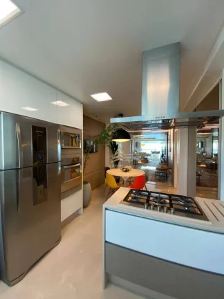 Imagem Apartamento com 4 dormitórios à venda, 228 m² por R$ 11.150.000,00 - Frente Mar - Balneário Camboriú/SC