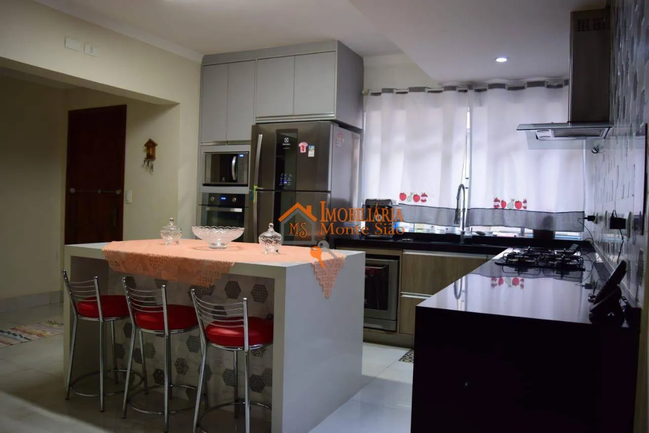 Imagem Casa com 4 dormitórios à venda, 315 m² por R$ 1.100.000,00 - Ponte Grande - Guarulhos/SP