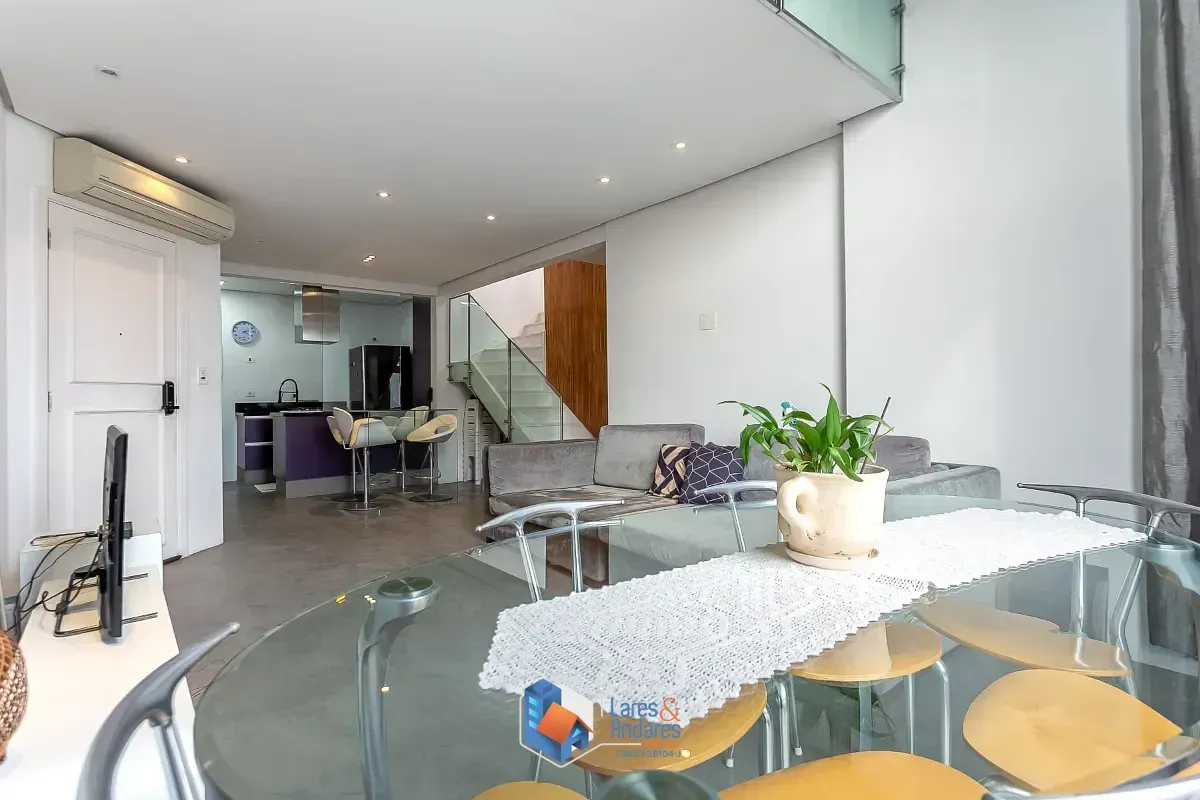 Imagem Cobertura para venda em Vila Mariana com 2 quartos, sendo 1 suíte, 138m²