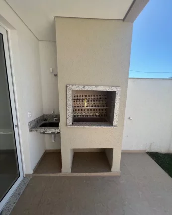 Imagem Sobrado para venda em Guaratuba, bairro Brejatuba(Excelente localização)