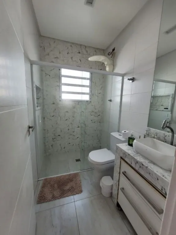 Imagem CASA COM 200,00 m² - AVIAÇÃO - PRAIA GRANDE SP