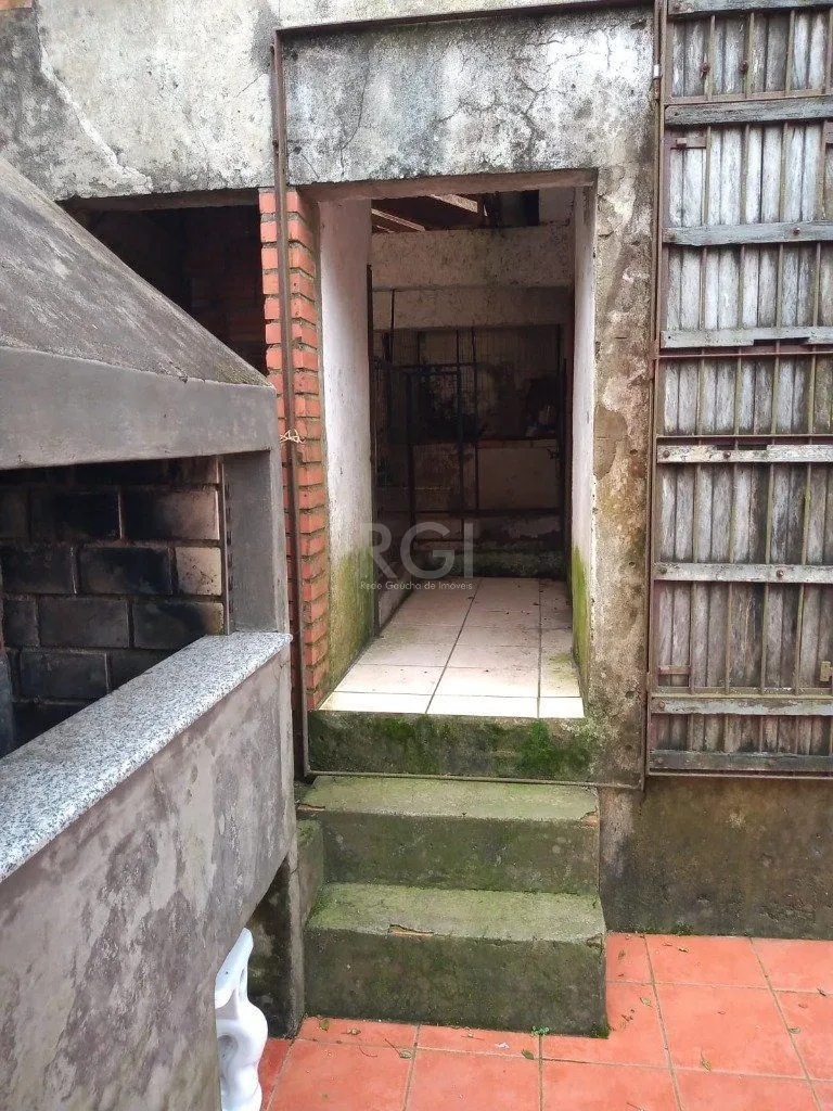 Imagem Casa para Venda - 256.87m², 3 dormitórios, sendo 1 suites, 2 vagas - Teresópolis