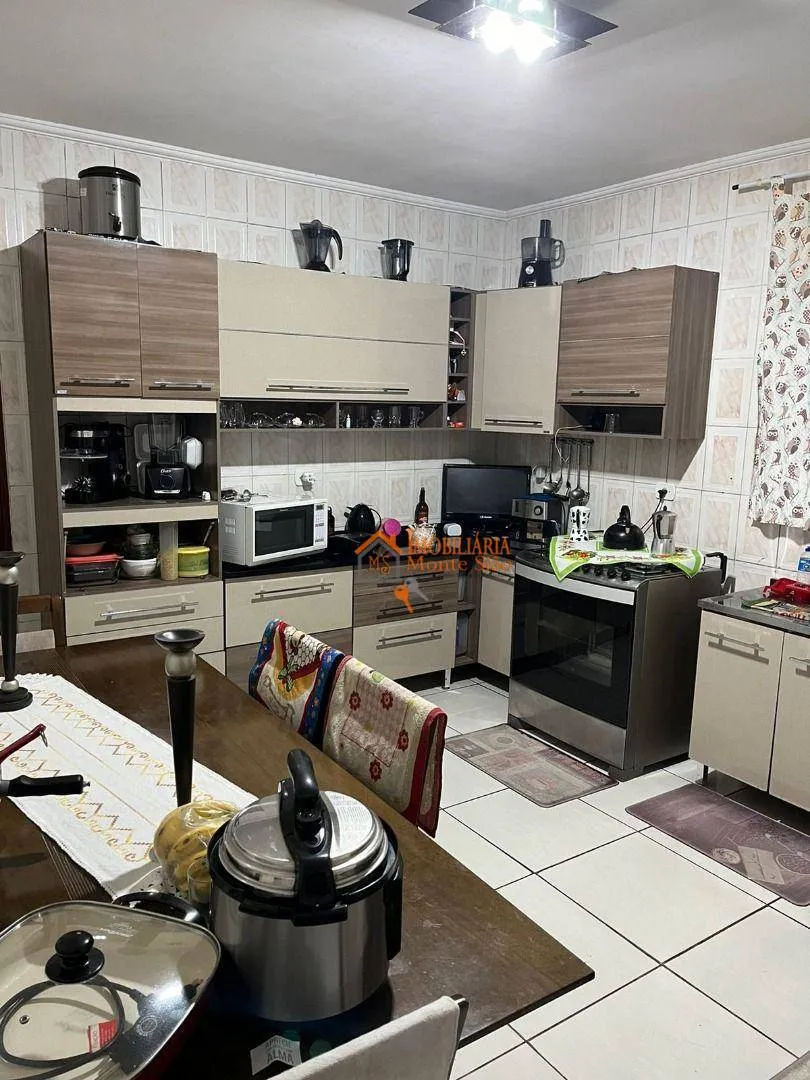 Imagem Sobrado com 2 dormitórios à venda, 220 m² por R$ 745.000,00 - Jardim Monte Carmelo - Guarulhos/SP