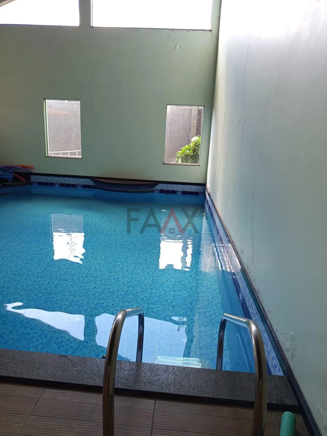 Imagem Sobrado à venda com localização privilegiada, VILA CARLI, GUARAPUAVA - PR