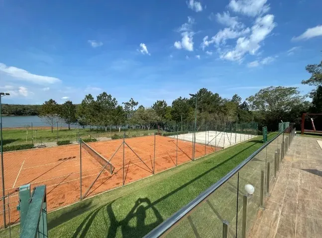 Imagem Terreno com projeto Arquitetonico com 1059 m² e Vista 360º no Ponto Mais Alto do Condomínio Le Portier Nautic Residence - Represa Itupararanga