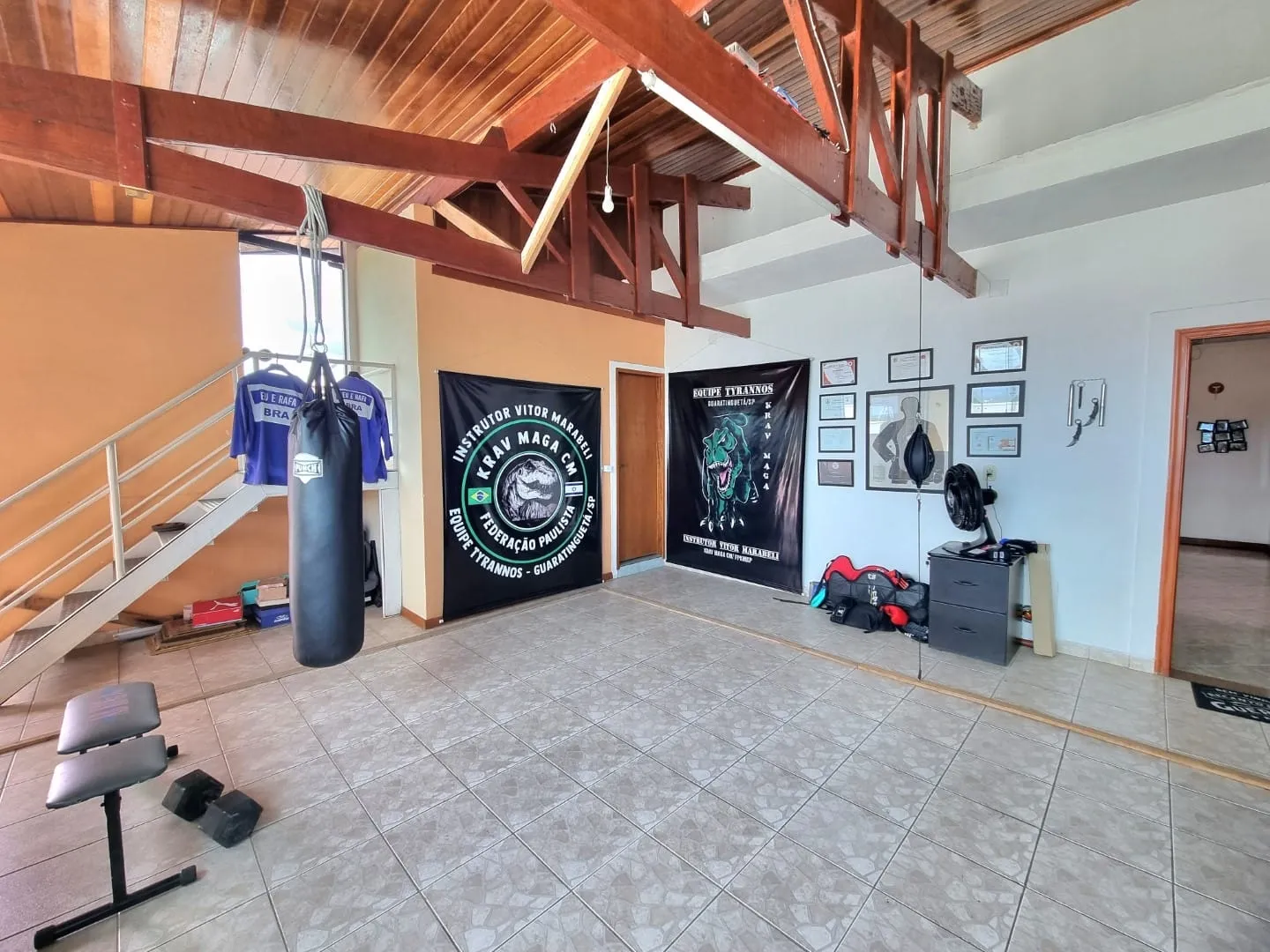 Imagem Casa à venda 4 Quartos, 4 Suites, 3 Vagas, 300M², Nova Guará, Guaratinguetá - SP