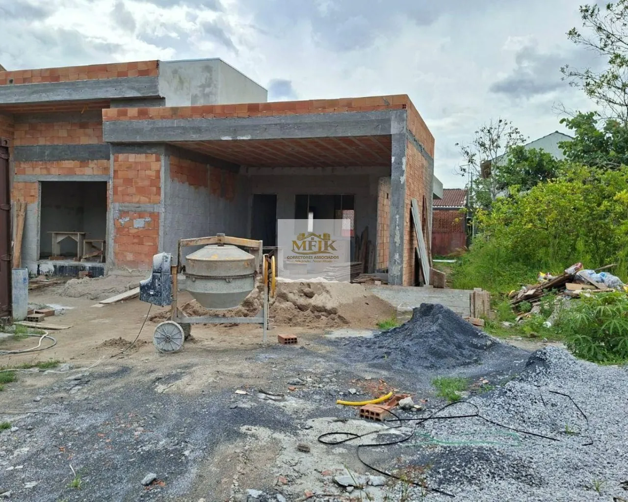 Foto do imóvel Casa con 360 m² com 4 quartos a venda no Atami