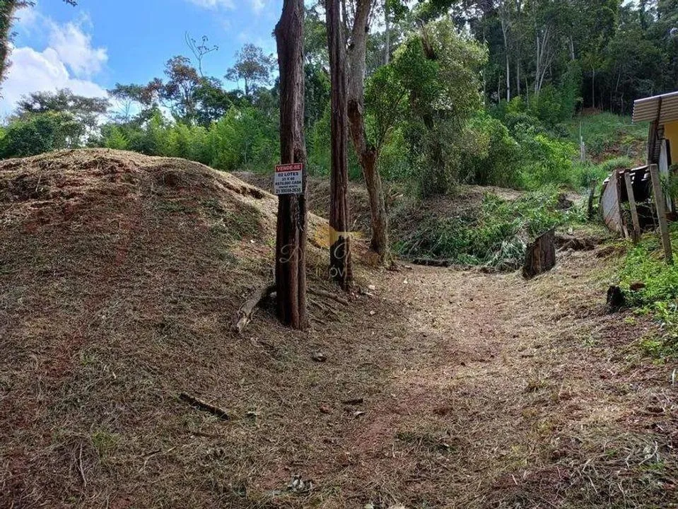 Imagem Terreno para Venda em Teresópolis / RJ no bairro Santa Rita