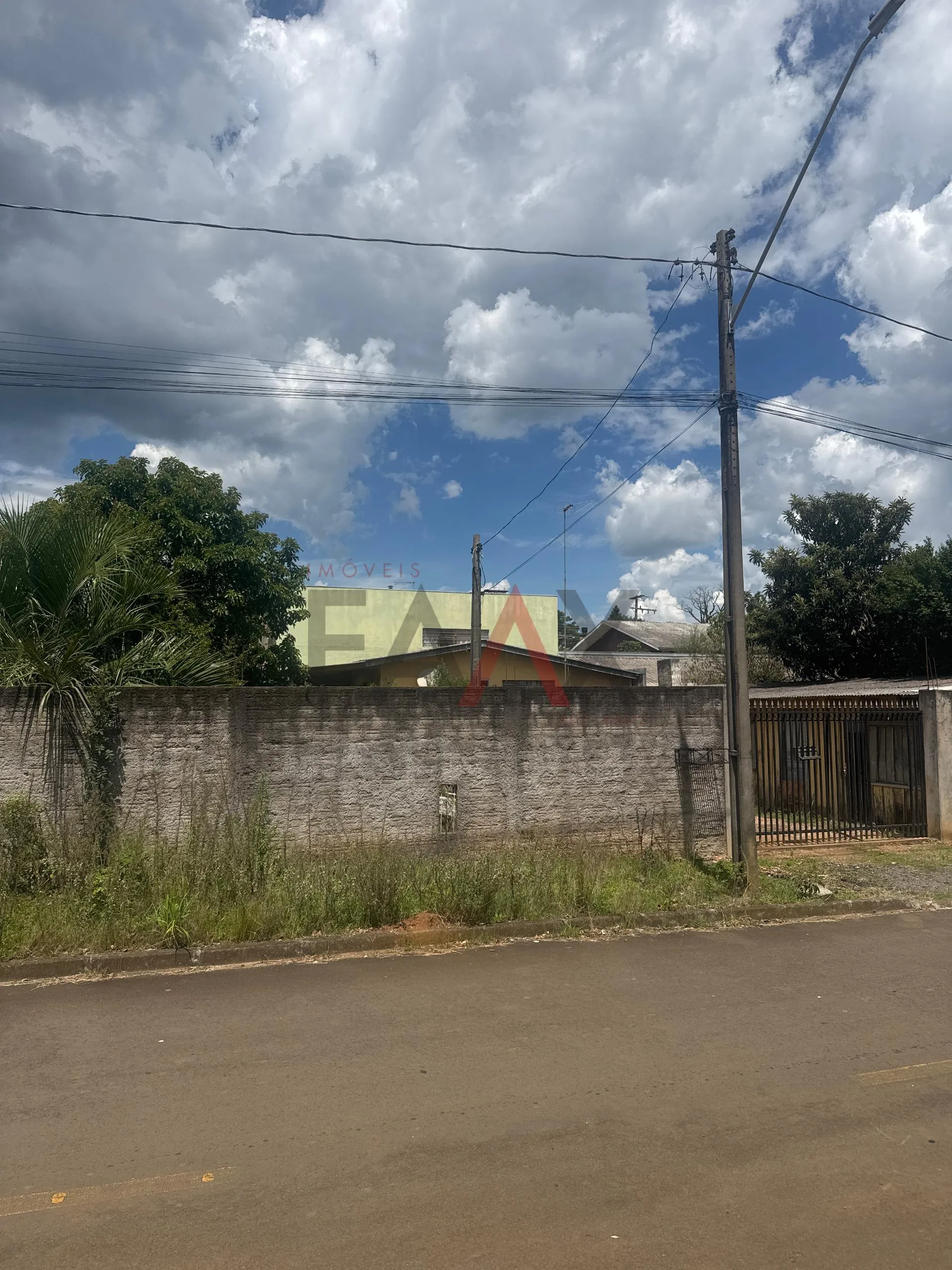 Imagem Terreno à venda de esquina com 400.00 m no BOQUEIRÃO, GUARAPUAVA - PR