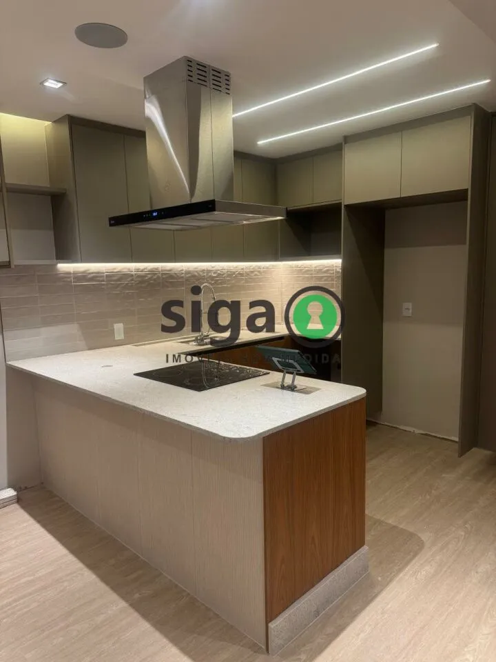 Imagem Apresentamos um apartamento totalmente reformado, elegante e funcional