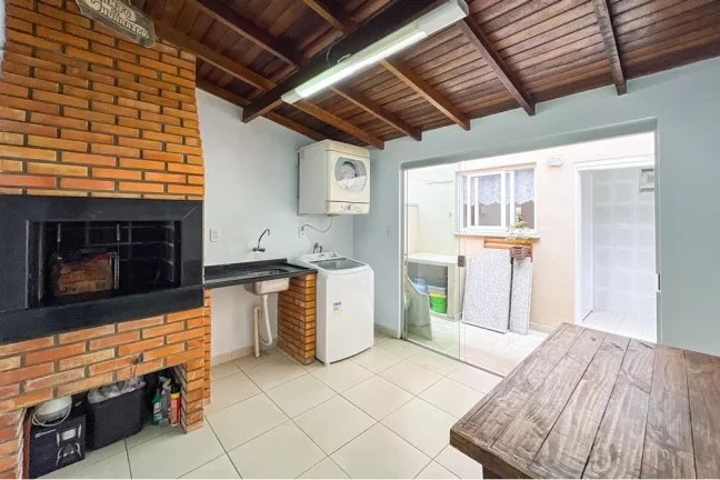 Imagem Casa em Condomínio para venda no bairro Rio Branco em Canoas