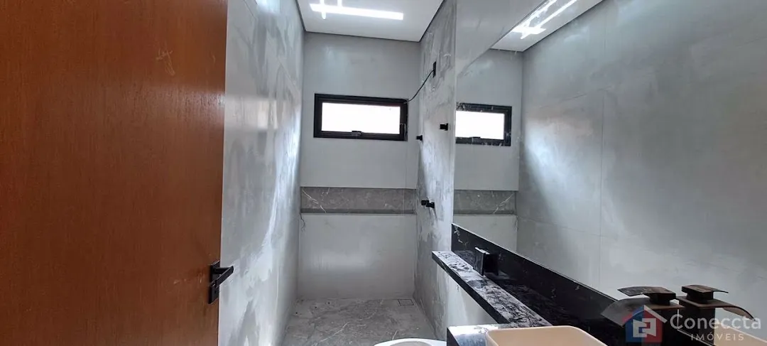 Imagem Casa com 3 dormitórios à venda, 231 m² por R$ 750.000,00 - Afonso Queiroz - Patos de Minas/MG