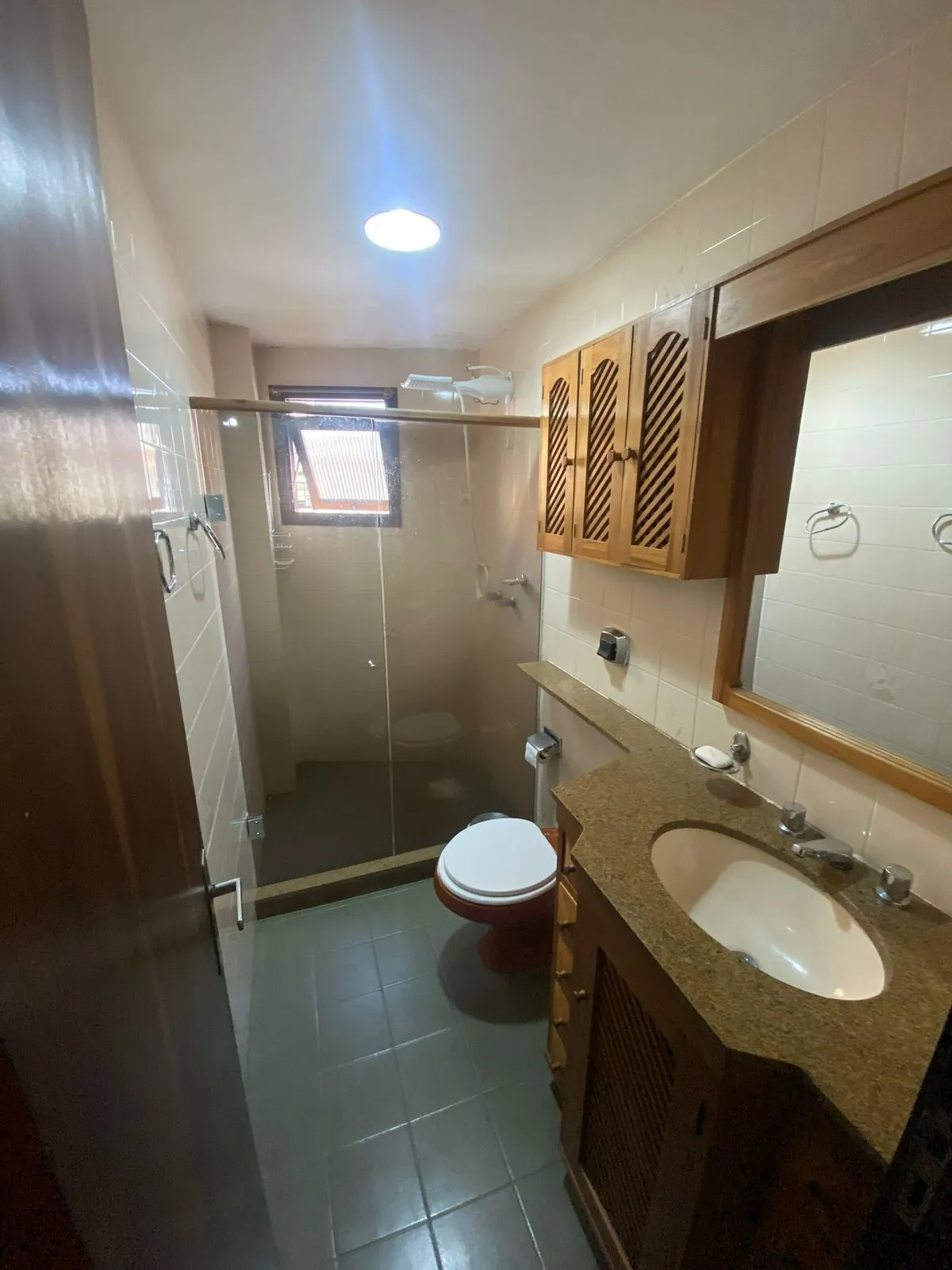 Imagem Apartamento com 2 dormitórios e garagem em Torres