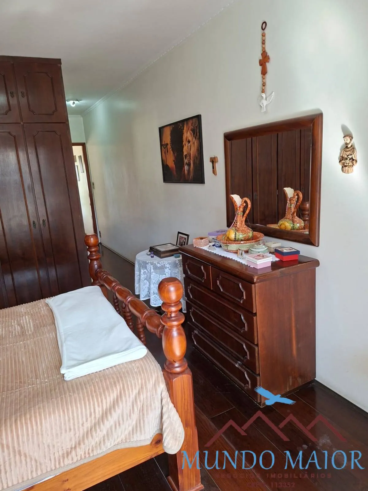 Imagem Sobrado 3 dorms (1 suíte) em Vila V. Pires - área gourmet e 4 vagas - 205m2