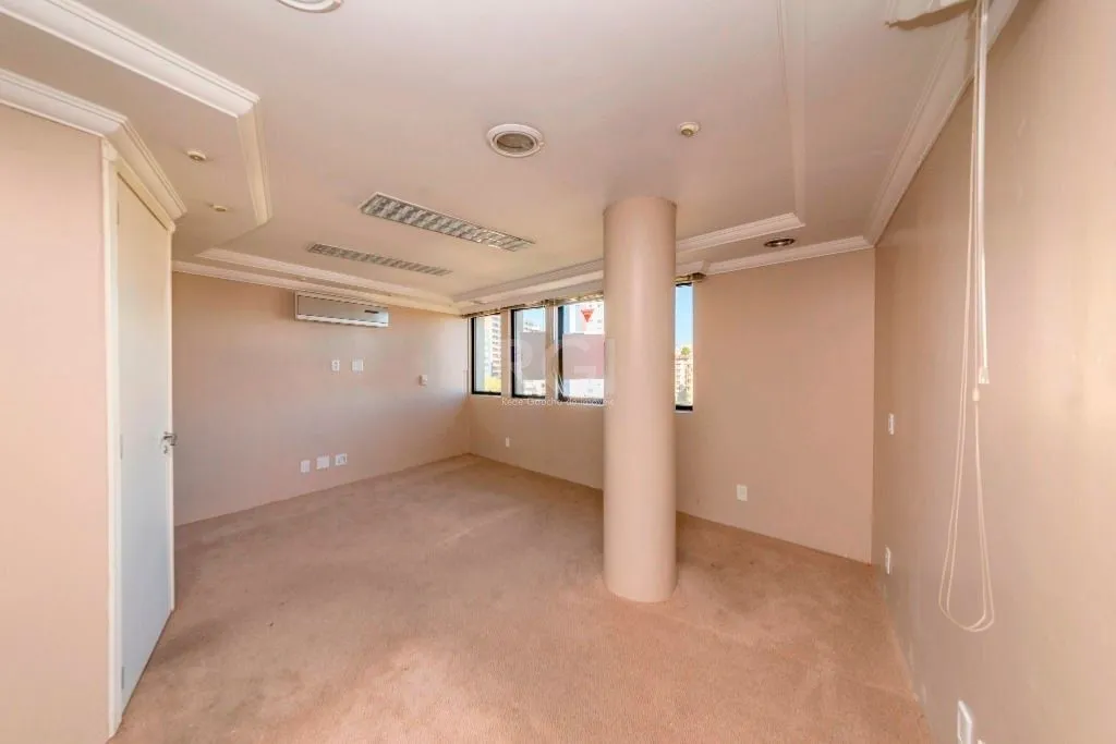 Imagem Conjunto Comercial de 129,57m2 nas Três Figueiras para comprar