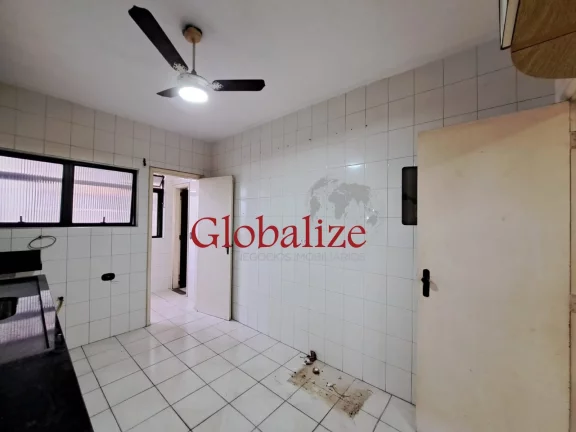Imagem Apartamento à venda com 77m², 2 quartos, 1 suite, elevador e vaga por R$430.000,00 em Santos