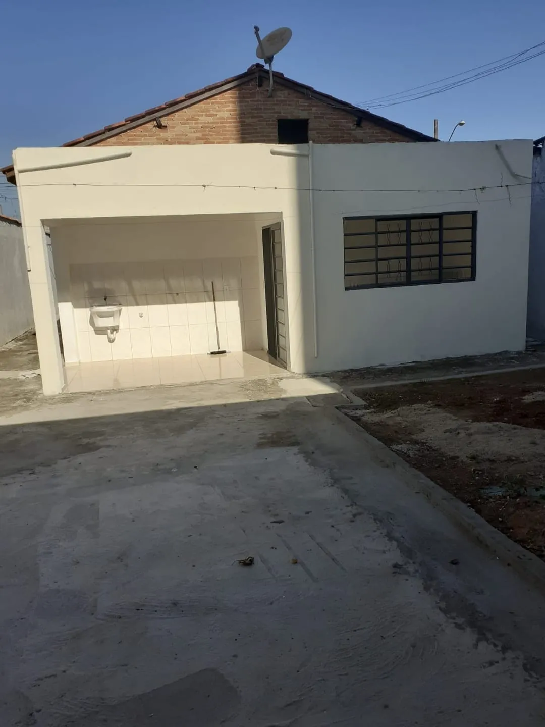 Imagem Casa à venda 2 Quartos, 2 Vagas, 250M², Jardim Eloyna, Pindamonhangaba - SP