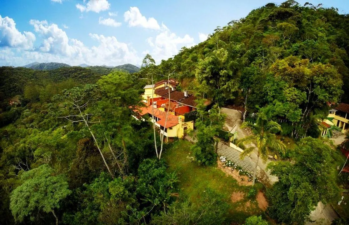 Imagem Pousada para Venda em Teresópolis / RJ no bairro Albuquerque