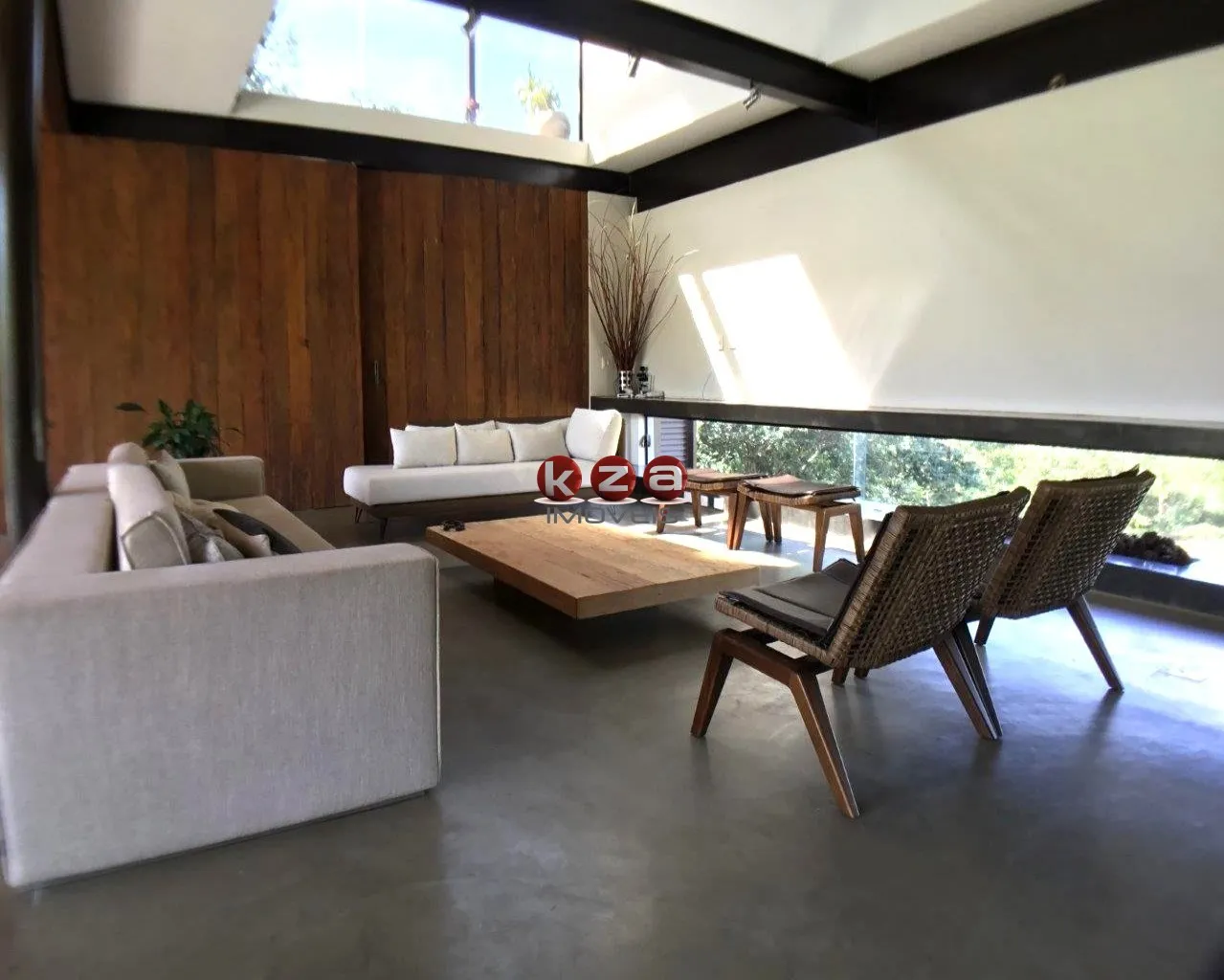 Imagem Casa de Luxo à Venda em Valinhos-SP, Condomínio Villa Lombarda: 6 Quartos, 5 Suítes, 3 Salas, 7 Banheiros, 504m² - Imperdível!